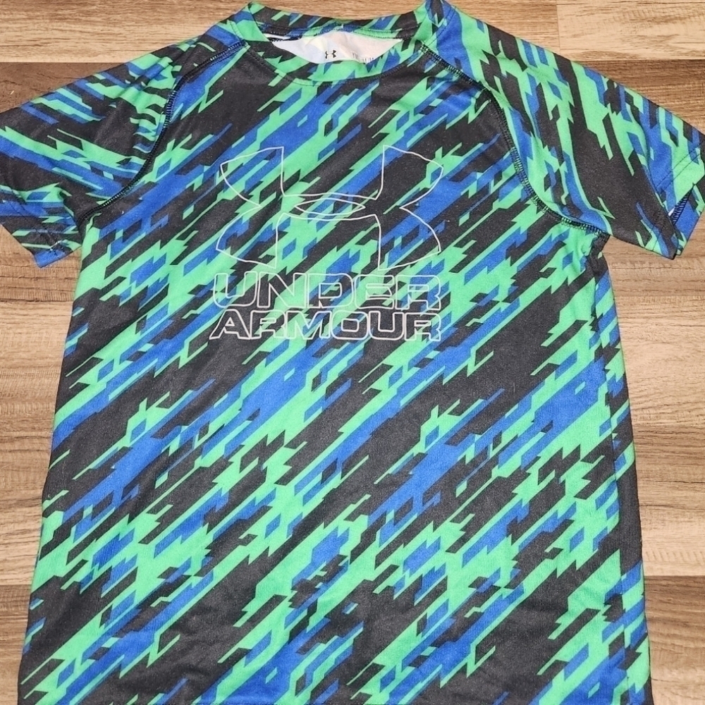 Under Armour Green/ Black/ Blue LOGO  Shirt Size Youth Medium